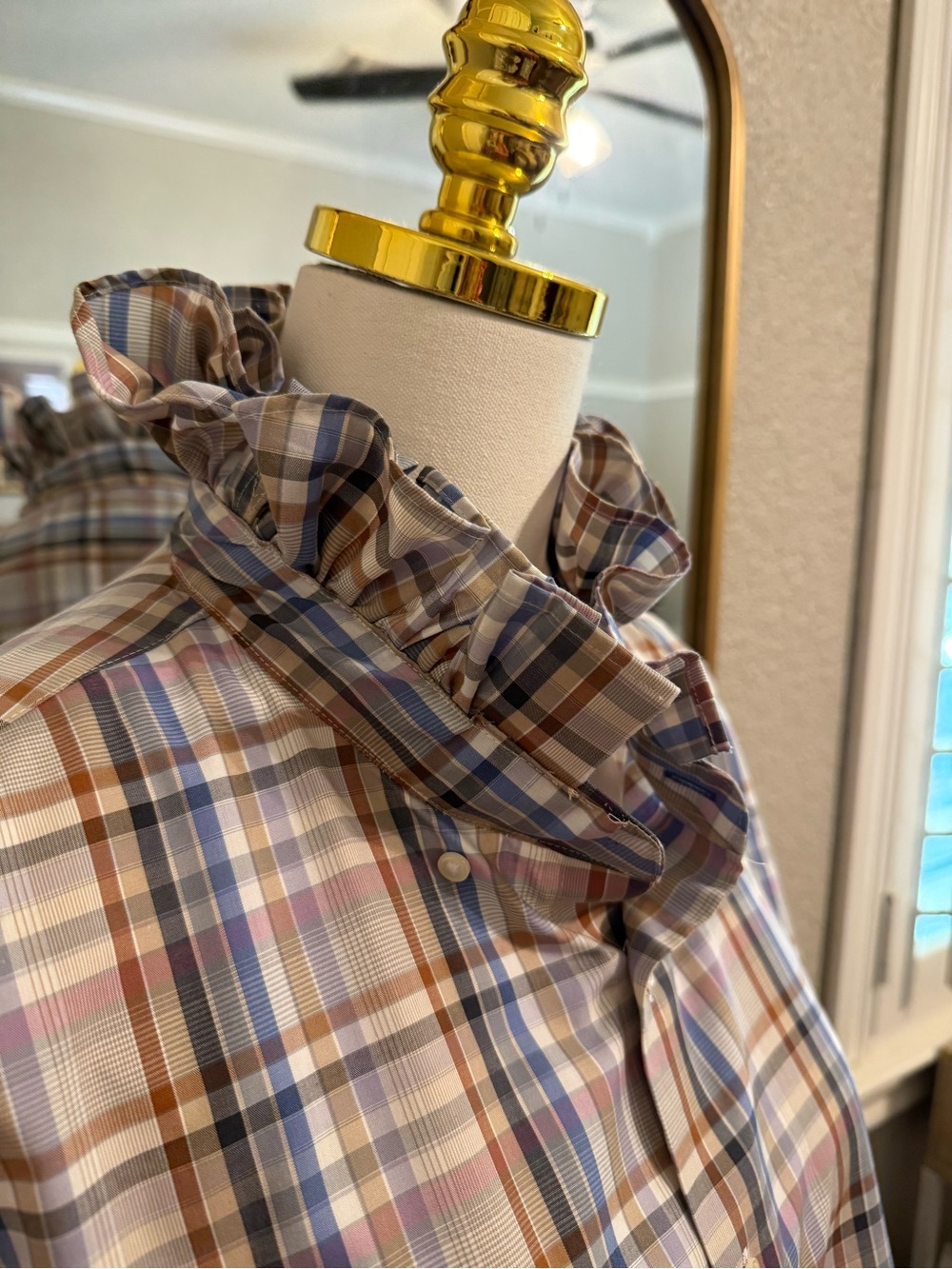 Plaid Ruffle-Collar Button-Down Multi Color - Picture 4 of 8